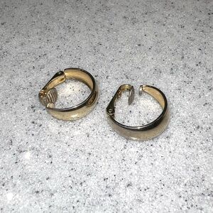Vintage Elegant Gold Clip on Mini Hoop Earrings